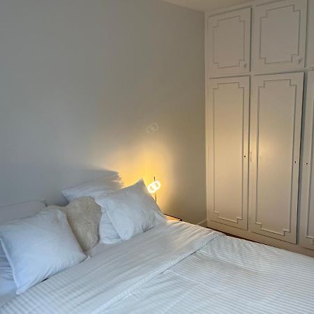 Appartement Spacieux Clichy-sous-Bois Exterior foto